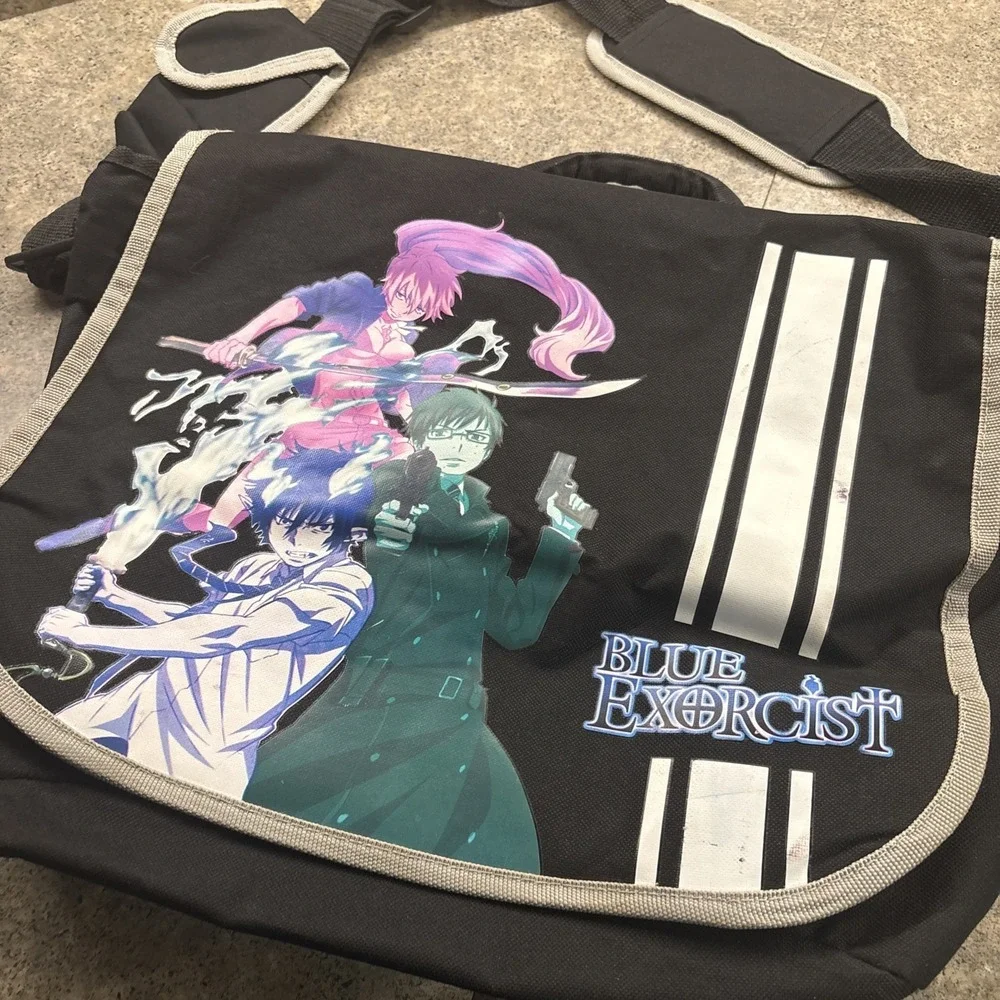 Great Eastern Entertainment Blue Exorcist Group messenger bag Anime